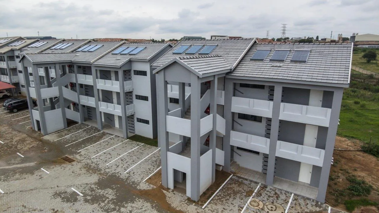 2 Bedroom Apartment / flat for sale in Kosmosdal