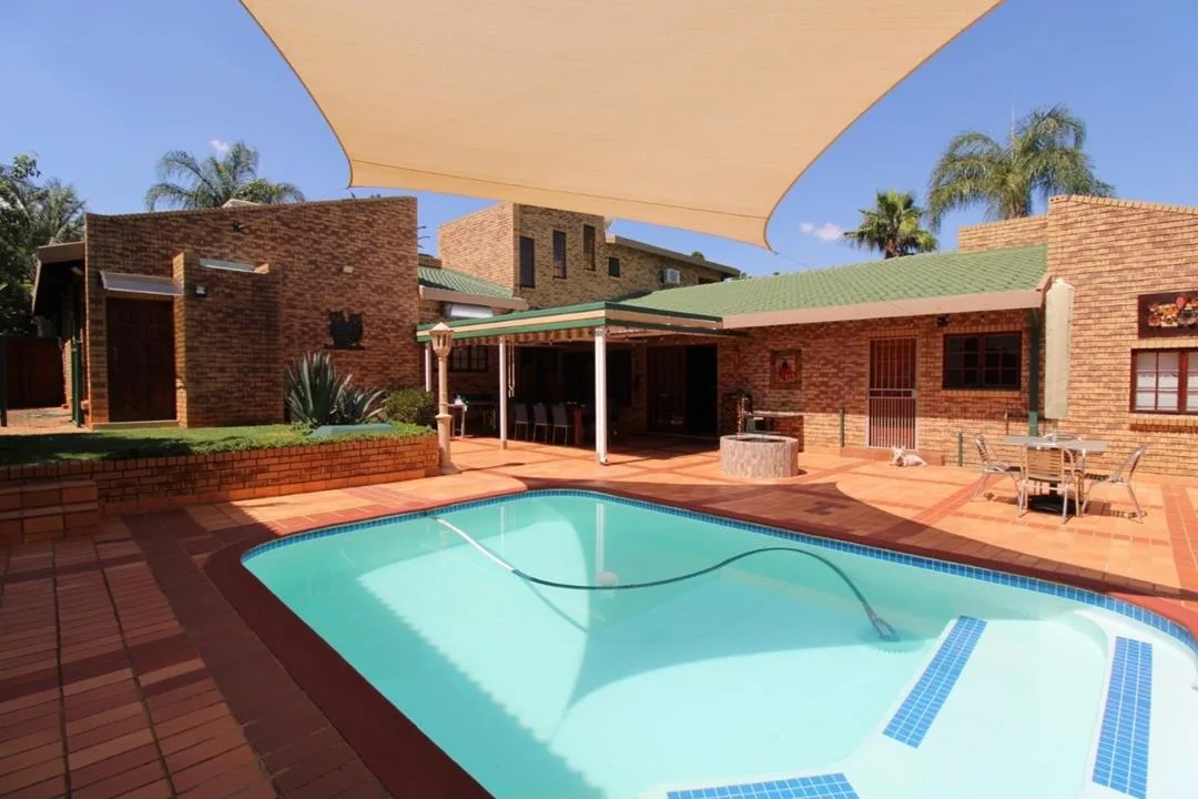 5 Bedroom House for sale in Bela Bela