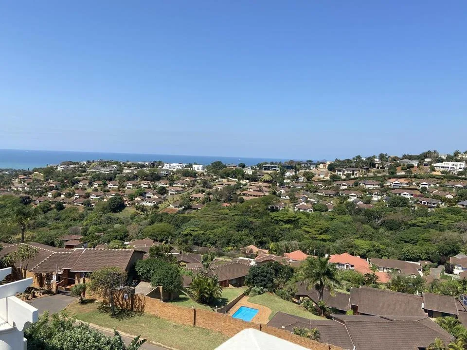 4 Bedroom Townhouse for sale in La Lucia