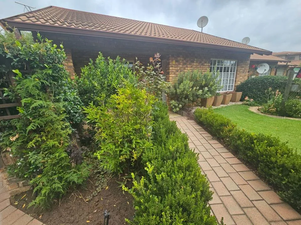 2 Bedroom House for sale in Impala Park