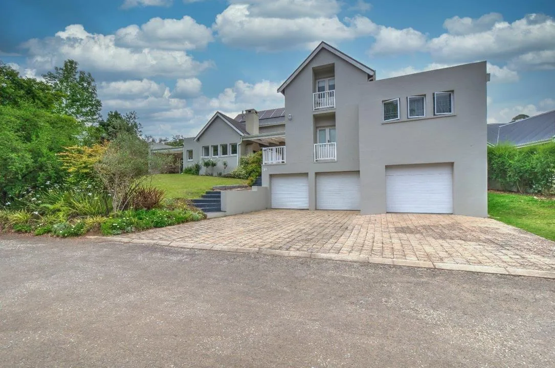3 Bedroom House for sale in Heather Park