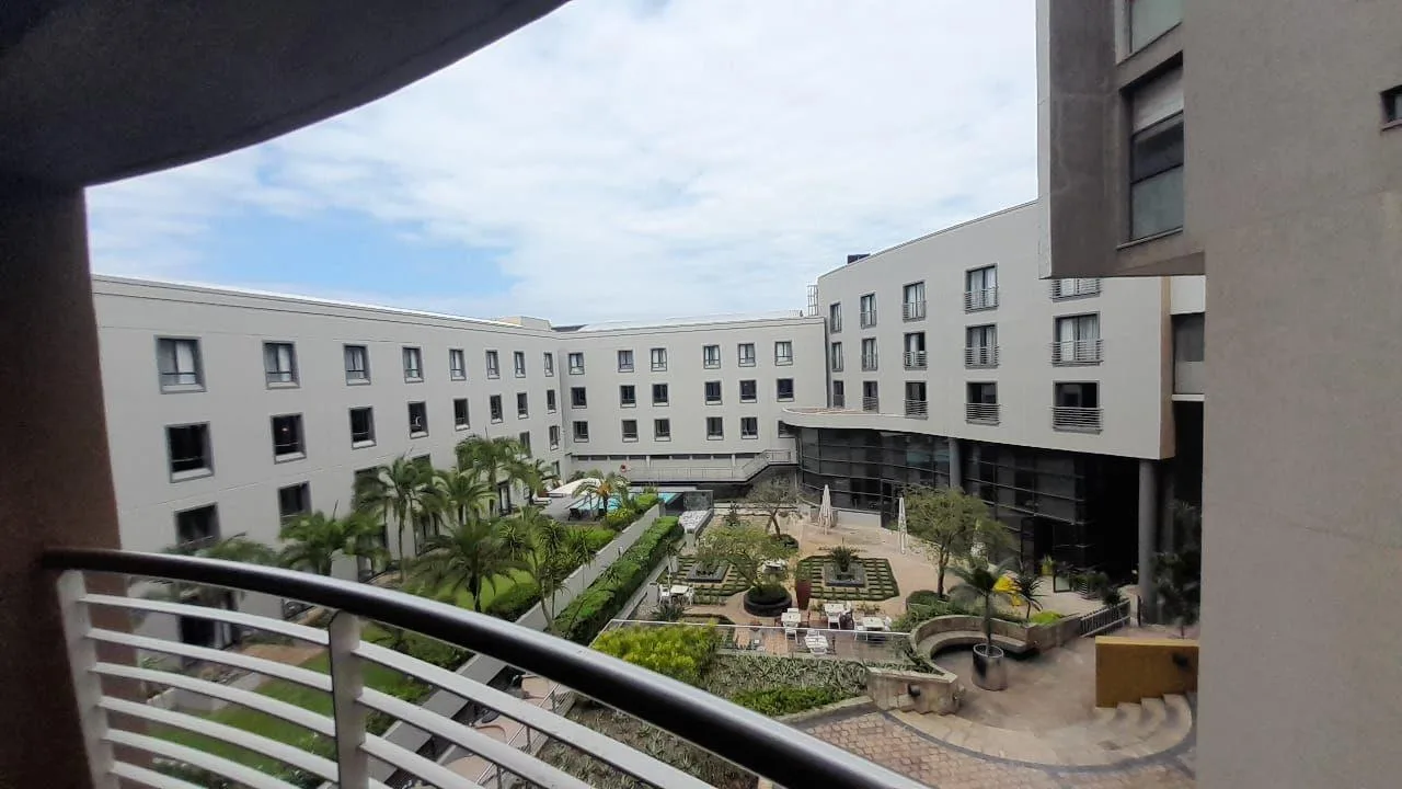 2 Bedroom Apartment / flat for sale in Umhlanga Ridge
