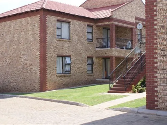 2 Bedroom Apartment / flat for sale in Doringkruin