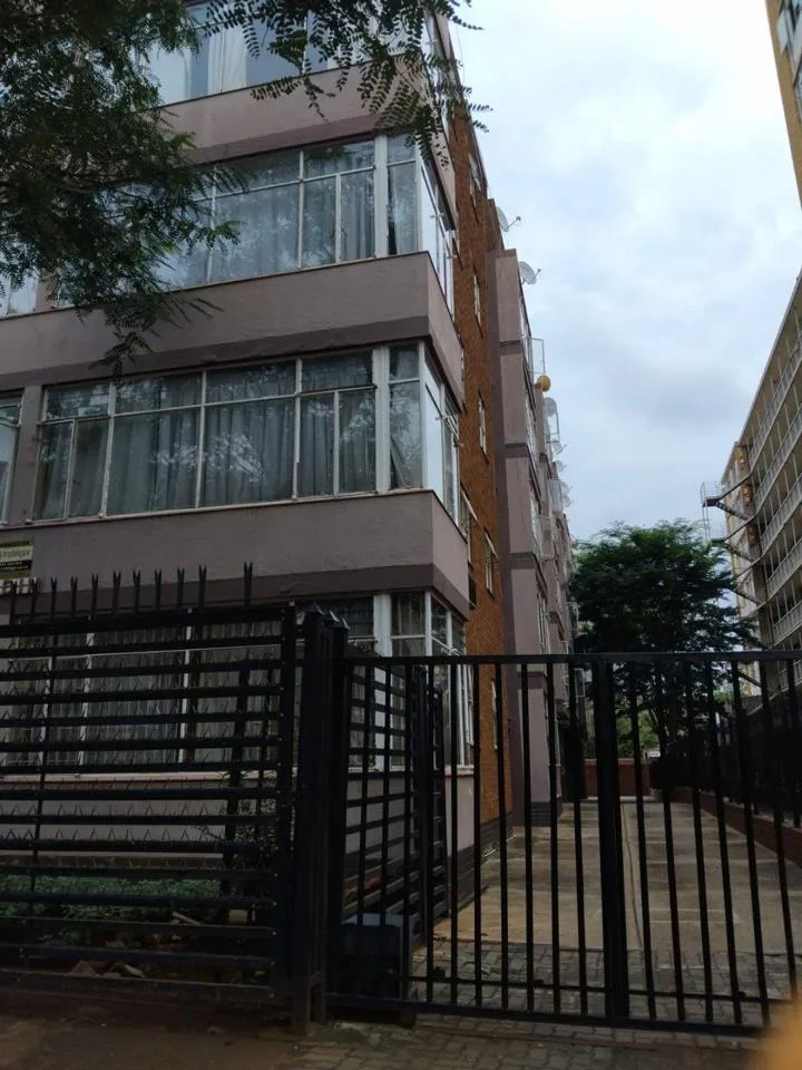3 Bedroom Apartment / flat for sale in Sunnyside