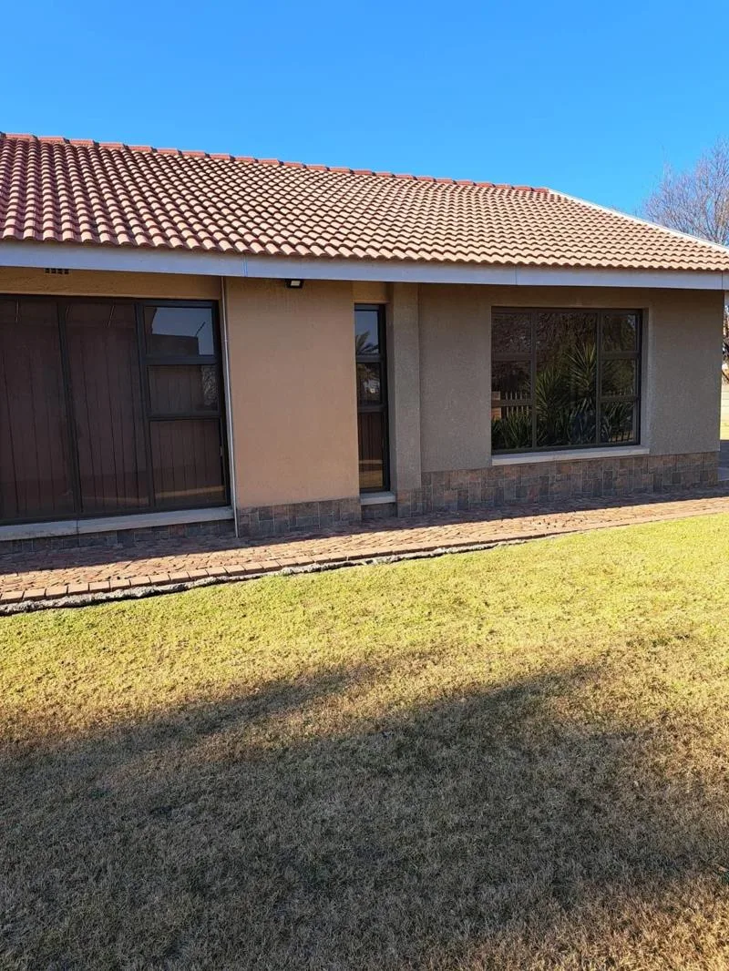 3 Bedroom House in Dalpark Proper
