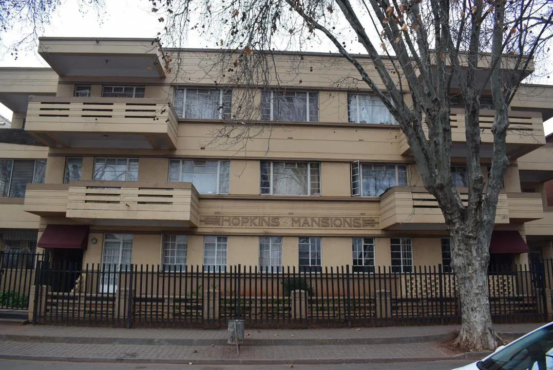 2 Bedroom Apartment / flat to rent in Yeoville