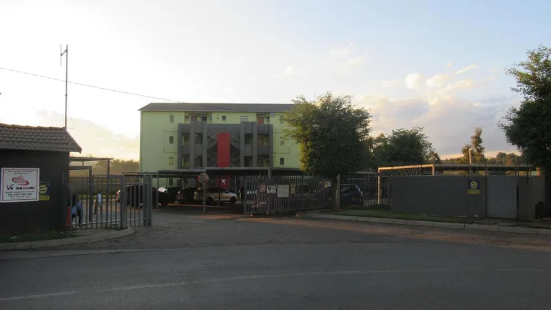 2 Bedroom Apartment / flat for sale in Fleurhof