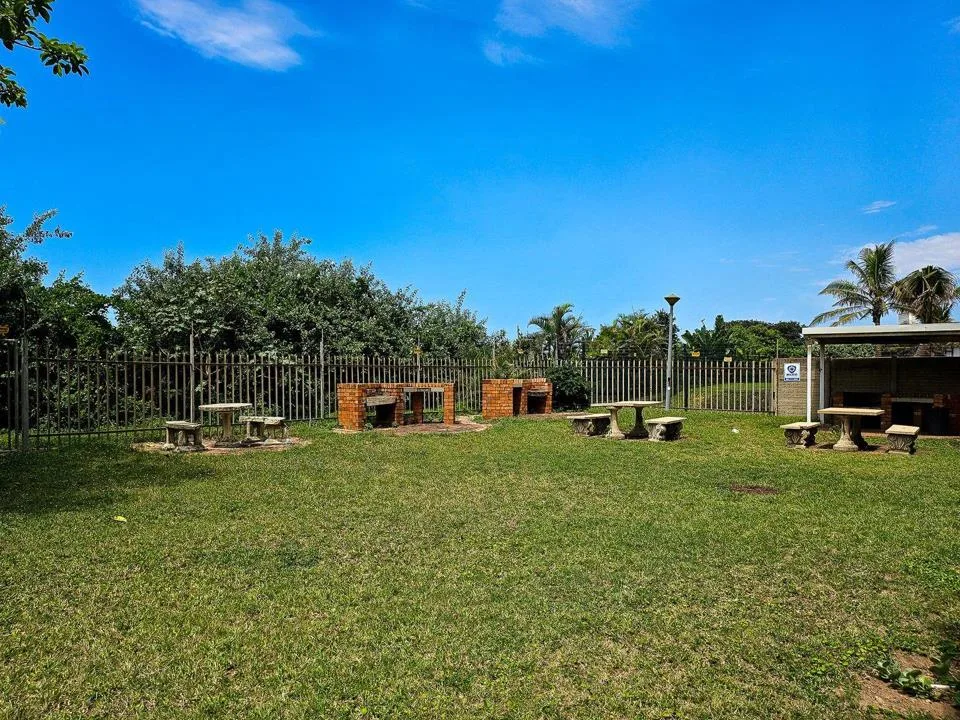3 Bedroom Apartment / flat to rent in Amanzimtoti