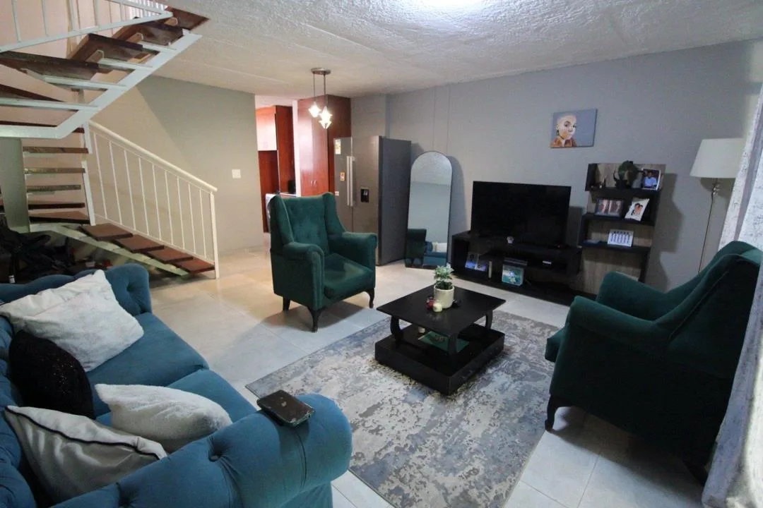 3 Bedroom Townhouse for sale in Kilner Park