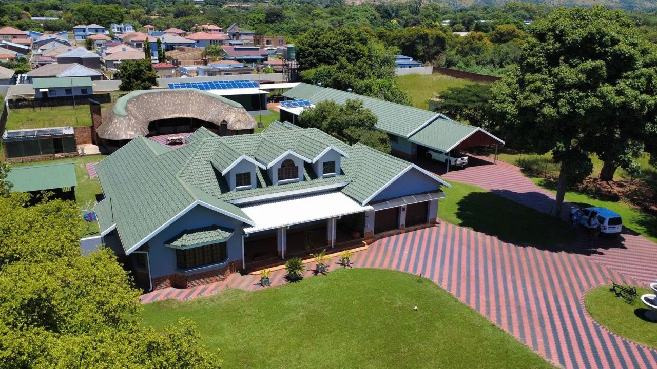 4 Bedroom House for sale in Heatherdale AH