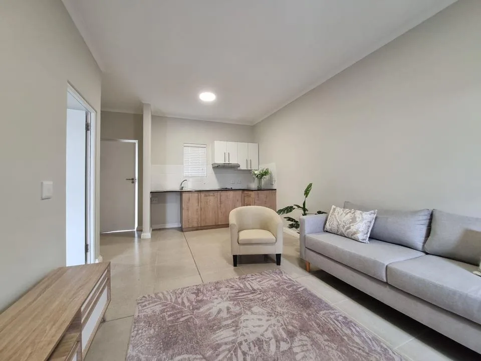 1 Bedroom House for sale in Bellair