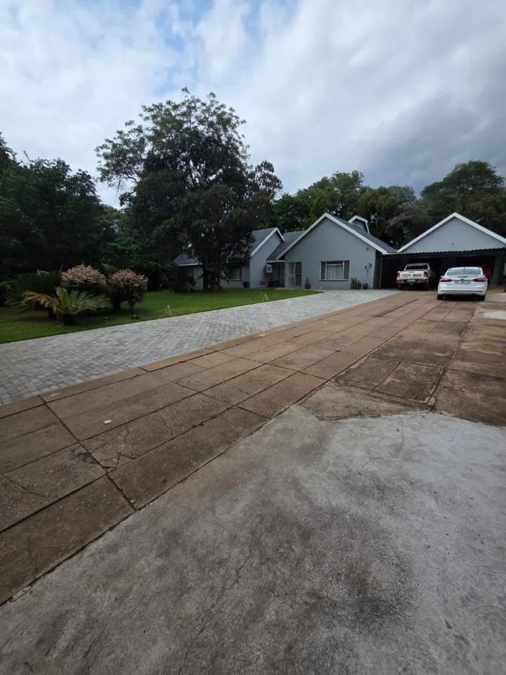 8 Bedroom House to rent in Lephalale