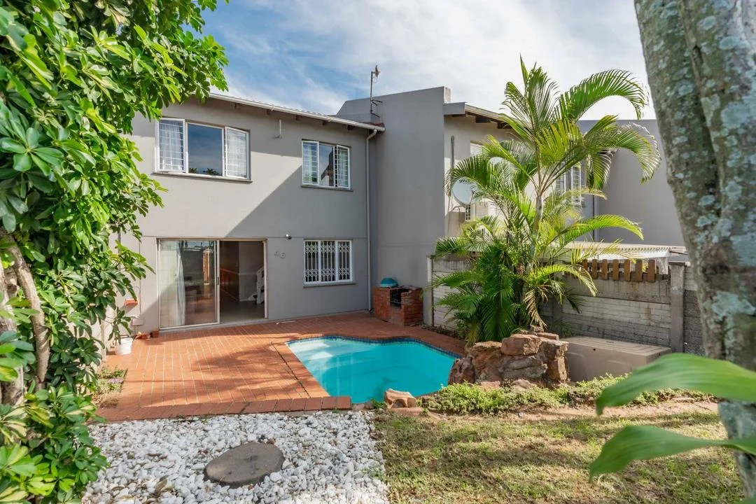 3 Bedroom Townhouse for sale in Bluff