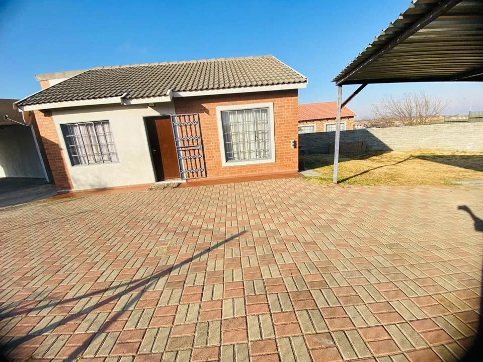 3 Bedroom House to rent in Noordrand