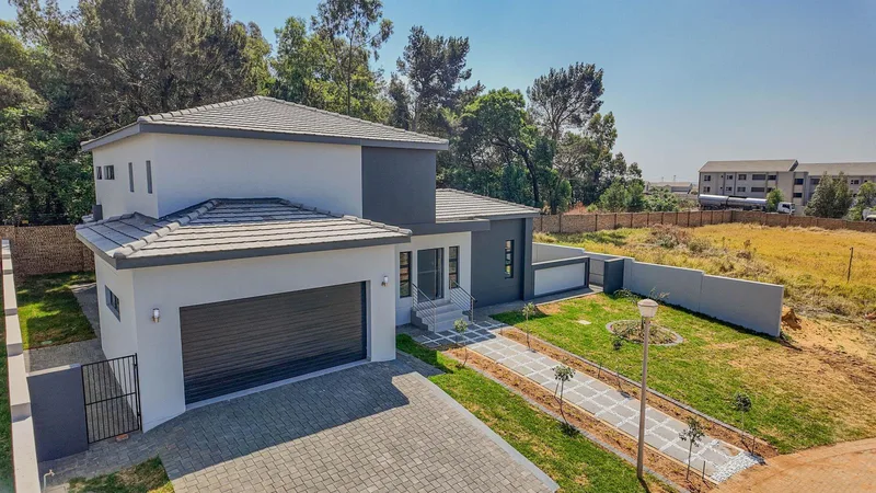 4 Bedroom House in Blue Hills