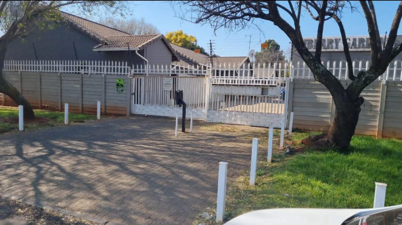 3 Bedroom Apartment / flat for sale in Klopperpark