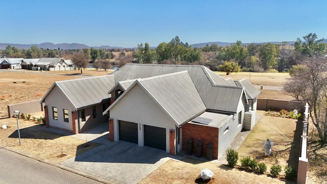 4 Bedroom House for sale in Vaal de Grace Golf Estate