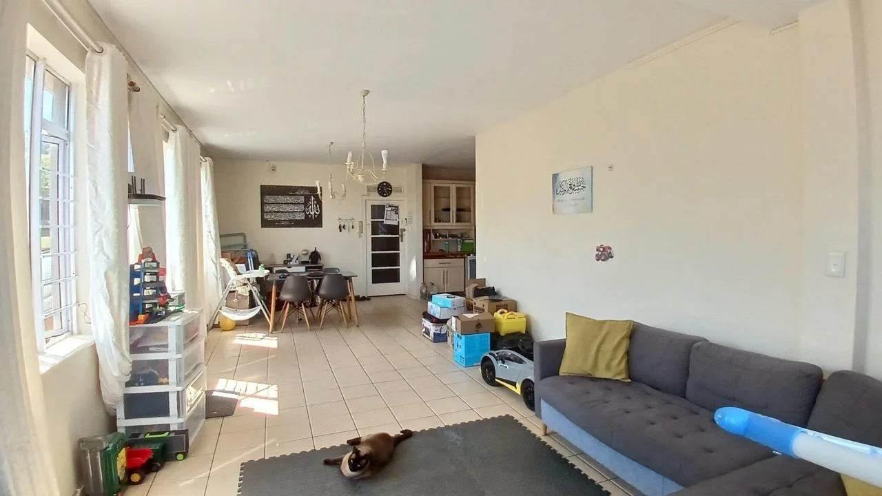 2 Bedroom Apartment / flat to rent in Morningside