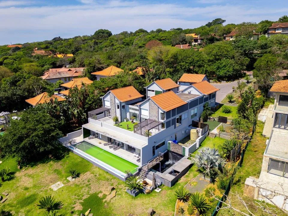 7 Bedroom House for sale in Zimbali Estate