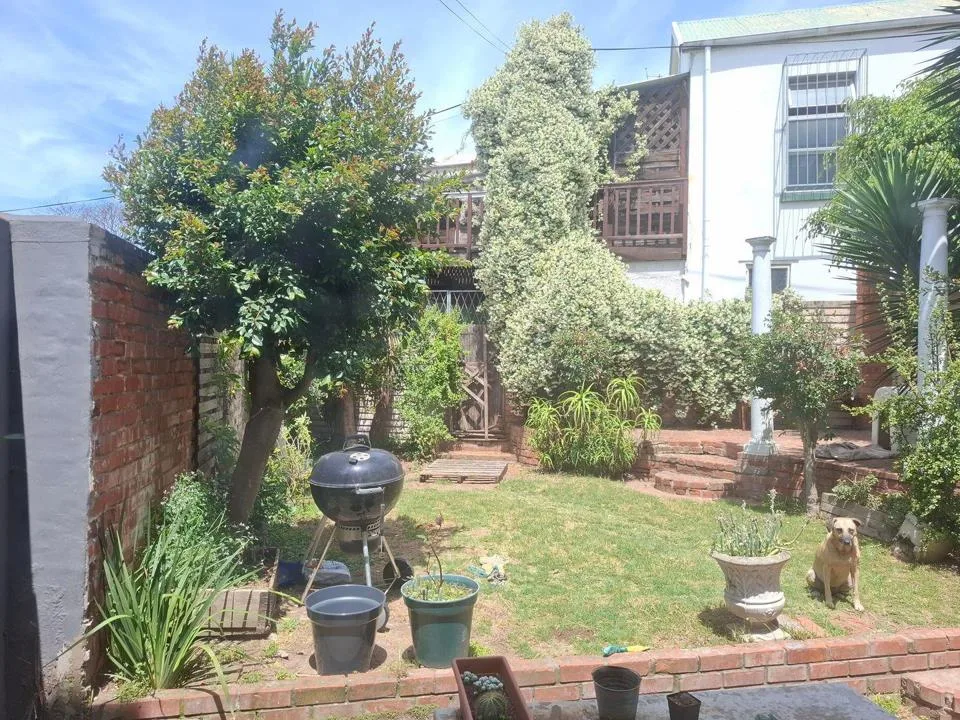 2 Bedroom House to rent in Richmond Hill
