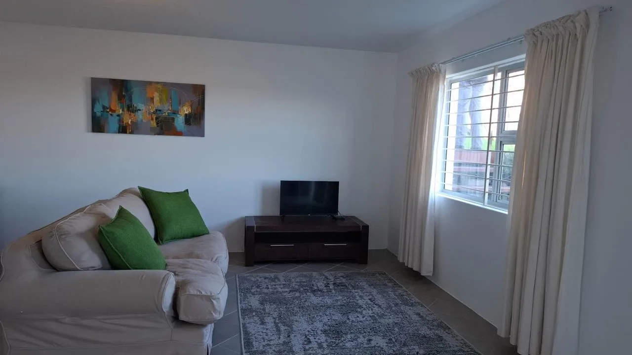1 Bedroom Apartment / flat to rent in East Bank