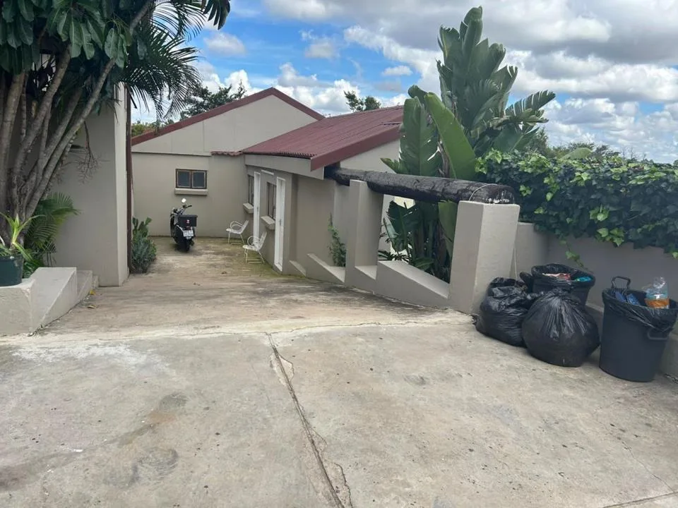 24 Bedroom House to rent in Reyno Ridge