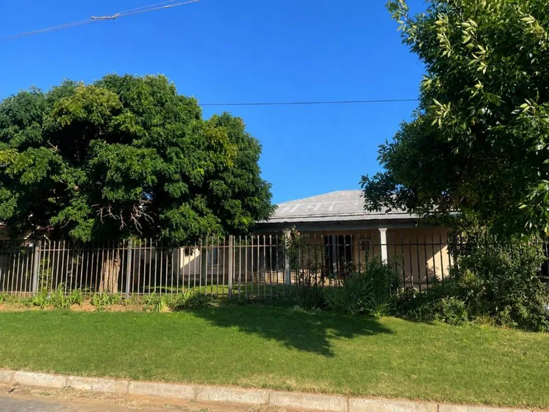 4 Bedroom House for sale in Odendaalsrus