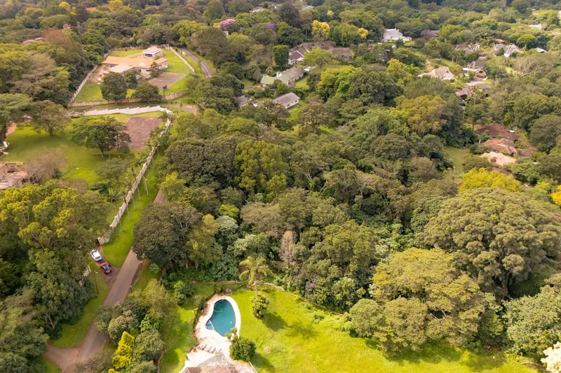 6 000 m² Land available in Everton