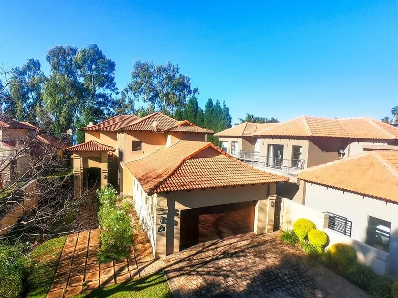 5 Bedroom House for sale in Pecanwood Estate