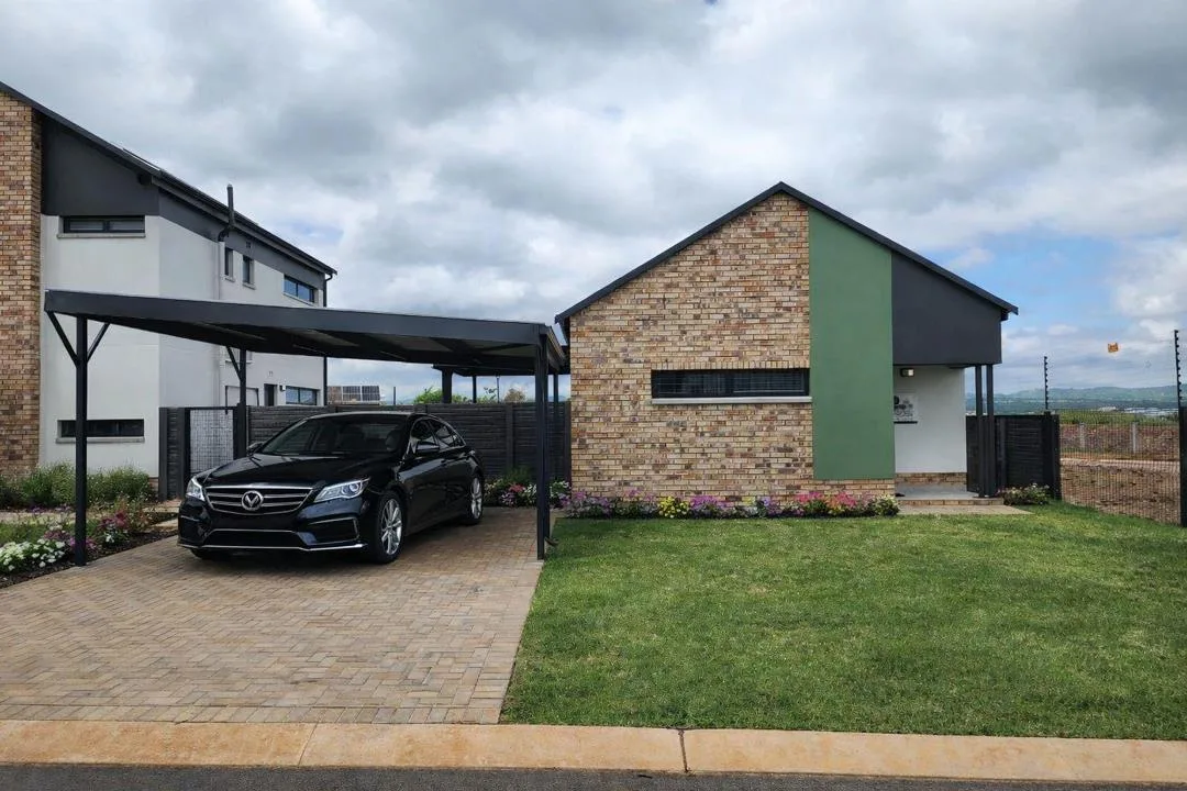 3 Bedroom House for sale in Alrode