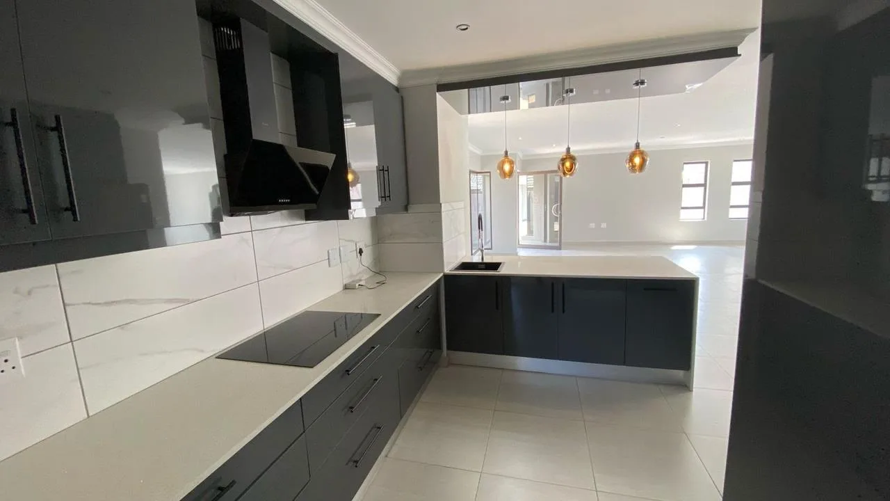 4 Bedroom House for sale in Secunda