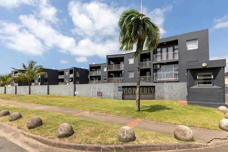 2 Bedroom Apartment / flat to rent in Meer En See