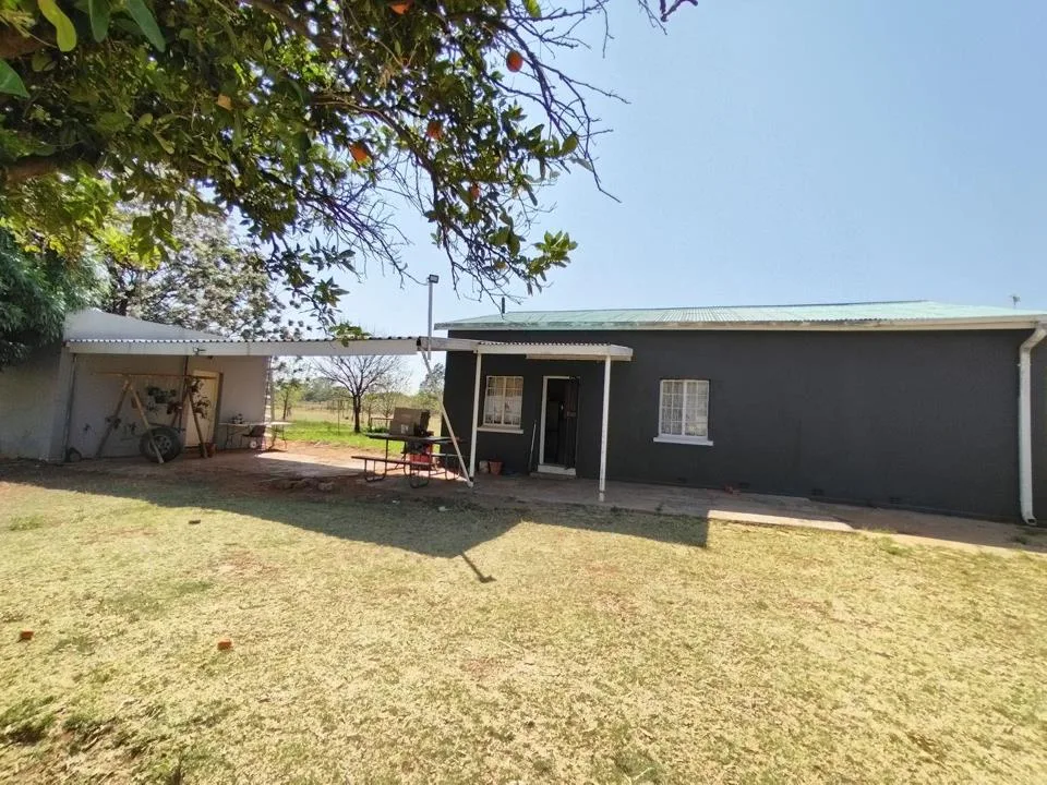 4 Bedroom House for sale in Ganspan Nedersetting