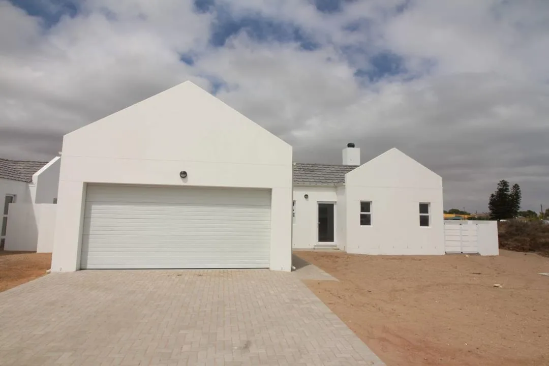 3 Bedroom House for sale in Laaiplek