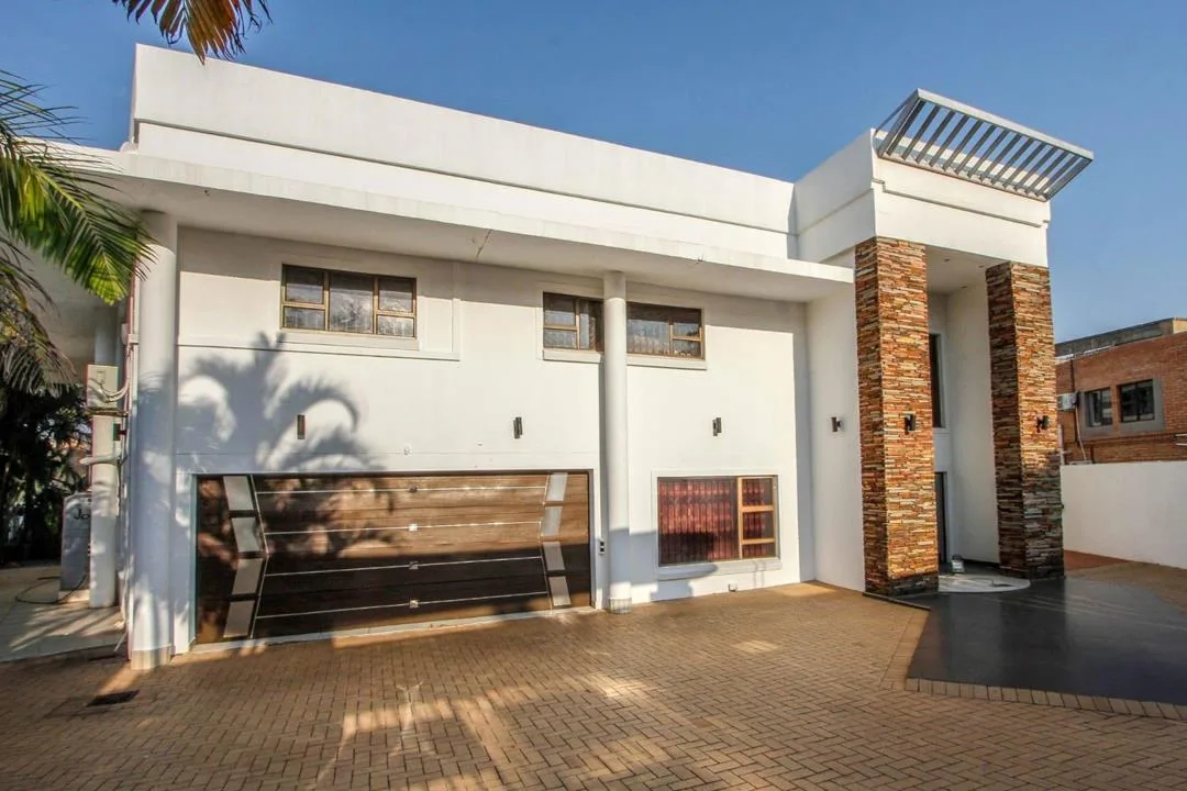 5 Bedroom House for sale in Umhlanga Central