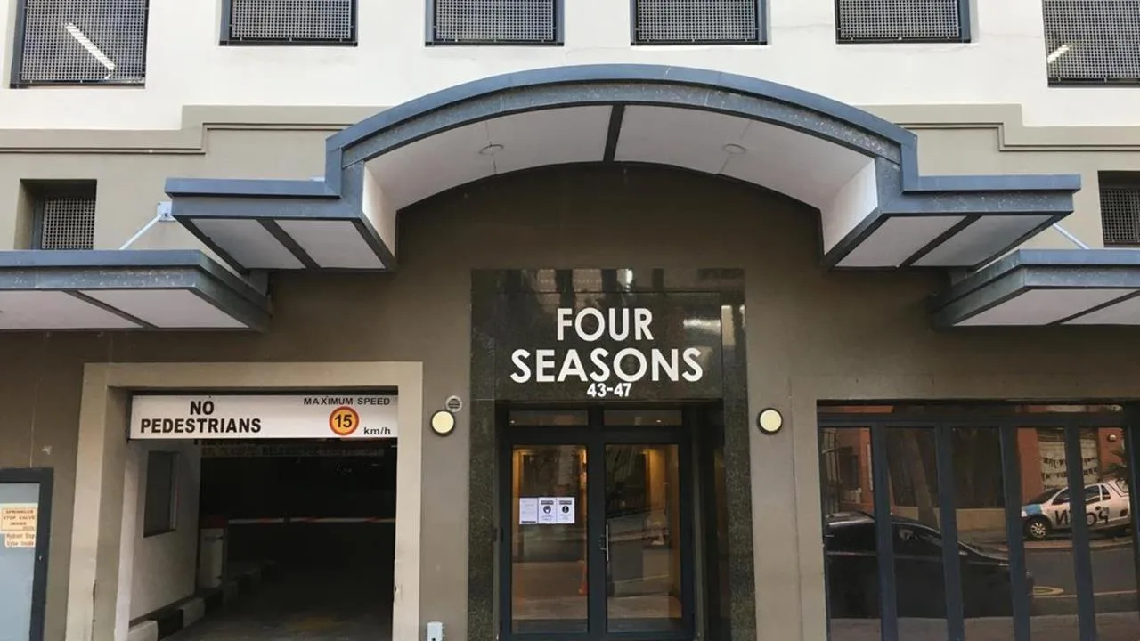 1 Bedroom Apartment / flat for sale in Zonnebloem