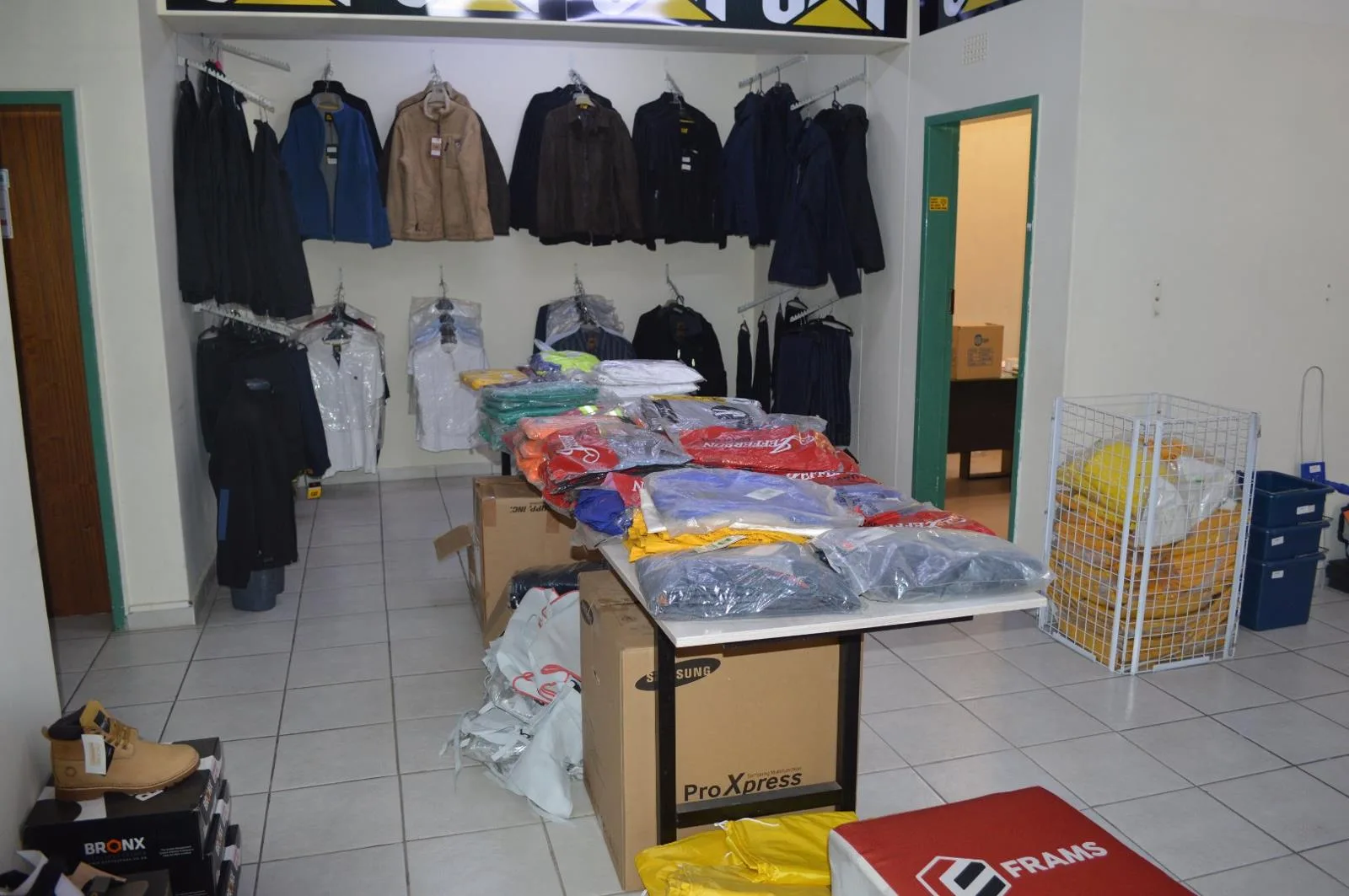 Commercial space in Neserhof