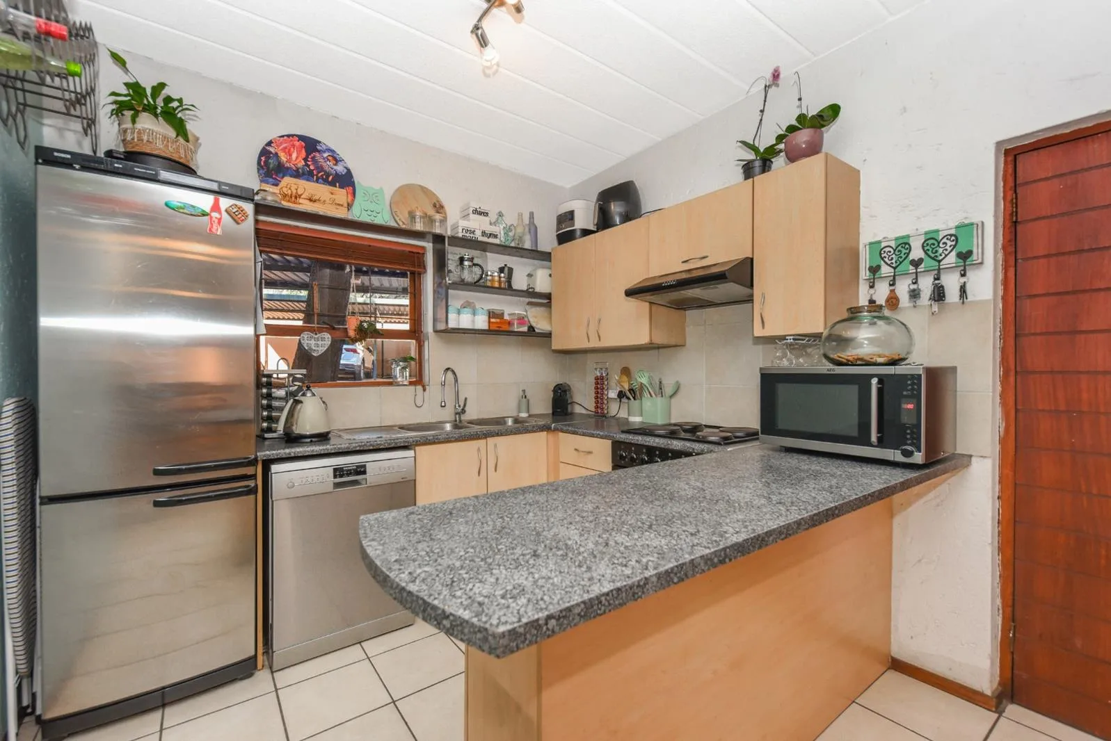 2 Bedroom Apartment in Douglasdale