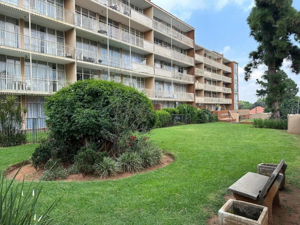1 Bedroom Apartment / flat for sale in Gresswold