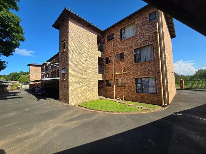 3 Bedroom Apartment / flat to rent in Pelham