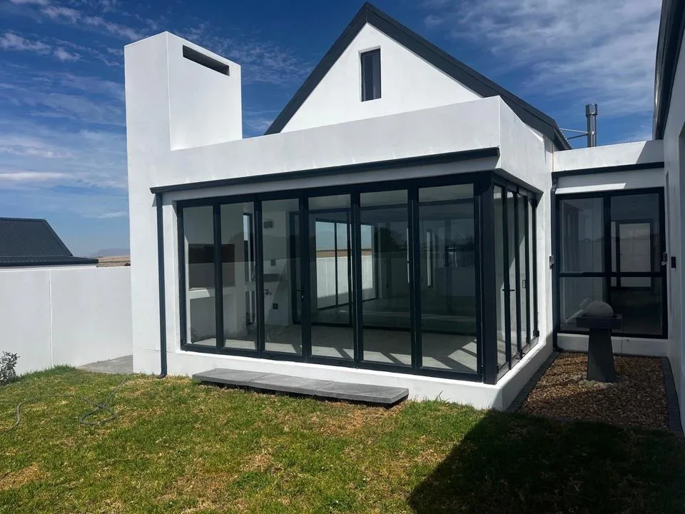 3 Bedroom House for sale in Darling