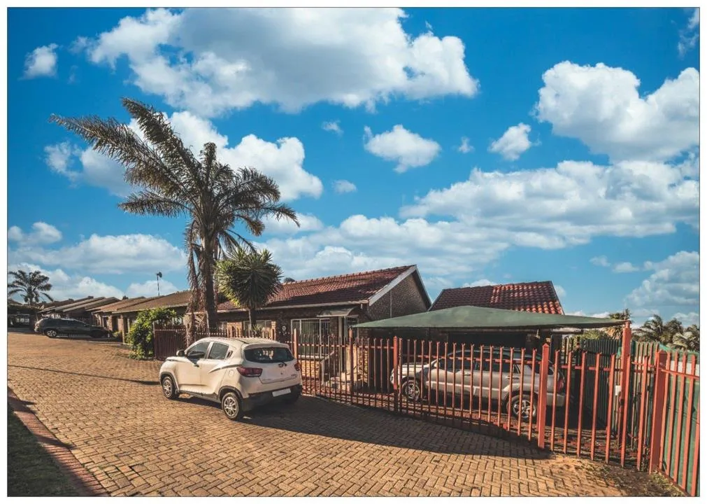 3 Bedroom Townhouse to rent in Ben Fleur