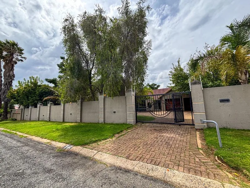 Property for sale in Brackenhurst