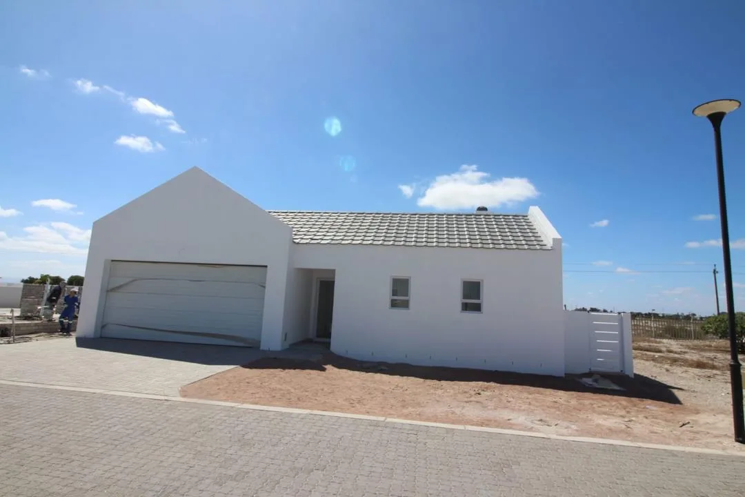 3 Bedroom House for sale in Laaiplek