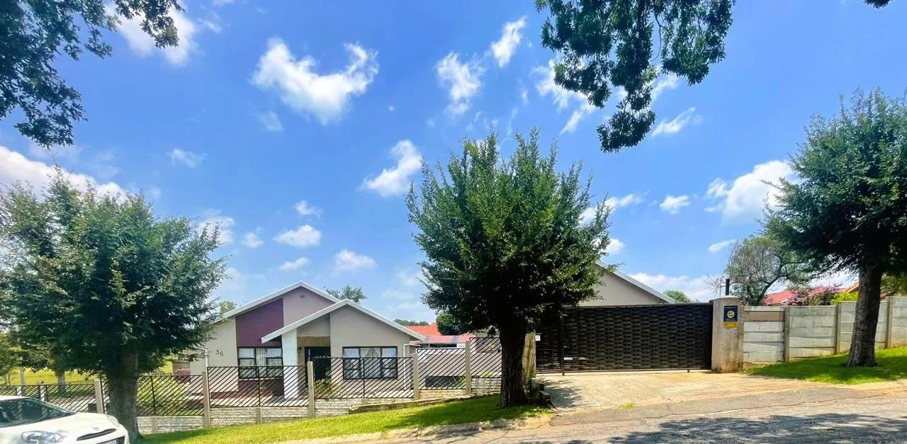 3 Bedroom House for sale in Laversburg