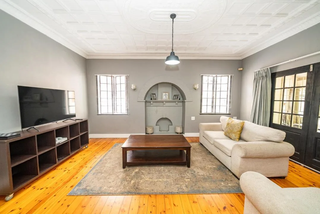 3 Bedroom House for sale in Kensington