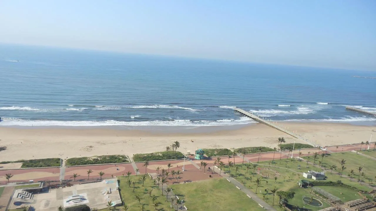 3 Bedroom Apartment / flat for sale in North Beach