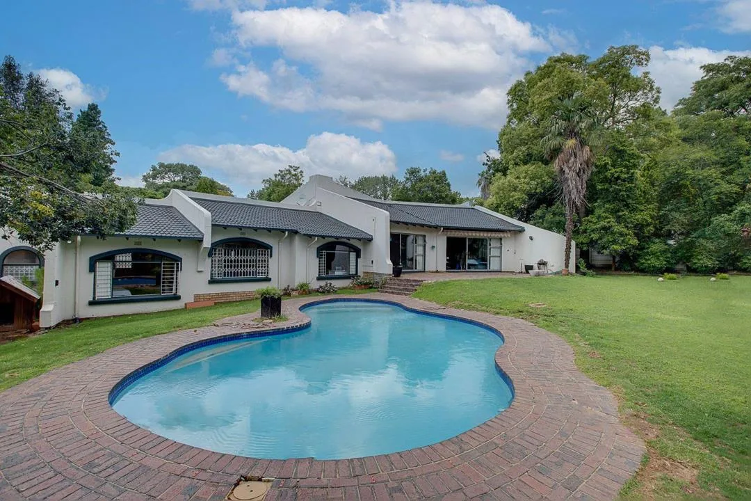 4 Bedroom House for sale in Morningside