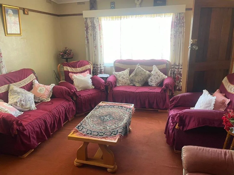 3 Bedroom House for sale in Imbali