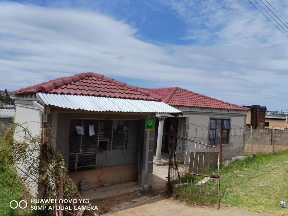 3 Bedroom House for sale in Mdantsane Nu 6